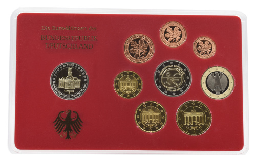 фото Германия набор из 9 монет евро 2009 UNC D 1, 2, 5, 10, 20, 50 евроцентов, 1, 2 евро, памятная 2 евро Блистер