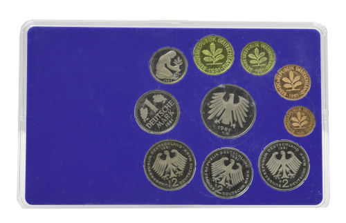 фото Германия набор из 10 монет 1981 Proof D 1, 2, 5, 10, 50 пфеннигов, 1, 2, 2, 2, 5 марок в сувенирной упаковке