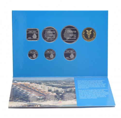 фото Аруба набор из 7 монет 1995 UNC 5, 10, 25, 50 центов, 1, 2,5 флорина, жетон в сувенирной упаковке