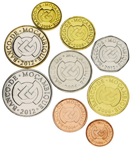 фото Мозамбик набор из 9 монет 2006-2012 UNC 1, 5, 10, 20, 50 сентаво, 1, 2, 5, 10 метикал