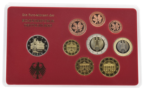 фото Германия набор из 9 монет евро 2010 UNC J 1, 2, 5, 10, 20, 50 евроцентов, 1, 2 евро, памятная 2 евро Блистер