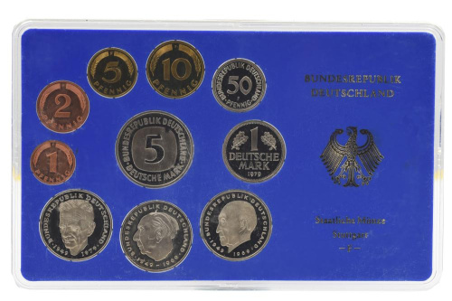 фото Германия набор из 10 монет 1979 Proof F 1, 2, 5, 10, 50 пфеннигов, 1, 2, 2, 2, 5 марок в сувенирной упаковке