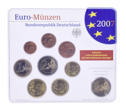 фото Германия набор из 9 монет евро 2007 UNC A 1, 2, 5, 10, 20, 50 евроцентов, 1, 2 евро, памятная 2 евро Блистер