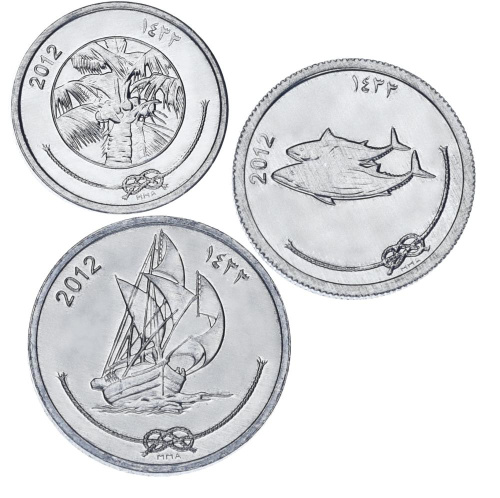фото Мальдивы набор из 3 монет 2012 UNC 1, 5, 10 лаари