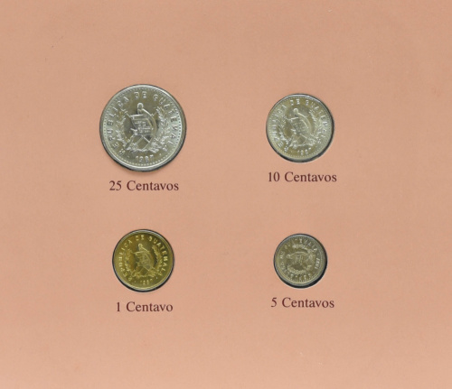 фото Гватемала Набор монет 1983-1985 UNC 1, 5, 10, 25 сентаво и 1 марка в сувенирной упаковке