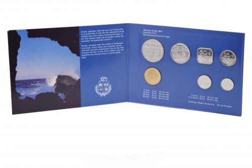 фото Аруба набор из 7 монет 1992 UNC 5, 10, 25, 50 центов, 1, 2,5 флорина, жетон в сувенирной упаковке