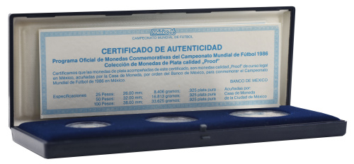 фото Мексика набор из 3 монет 1986 Серебро Proof Чемпионат мира по футболу в Мексике в 1986 году