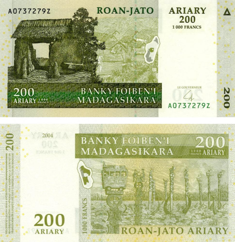 фото Мадагаскар 200 ариари 2004 UNC (P87)