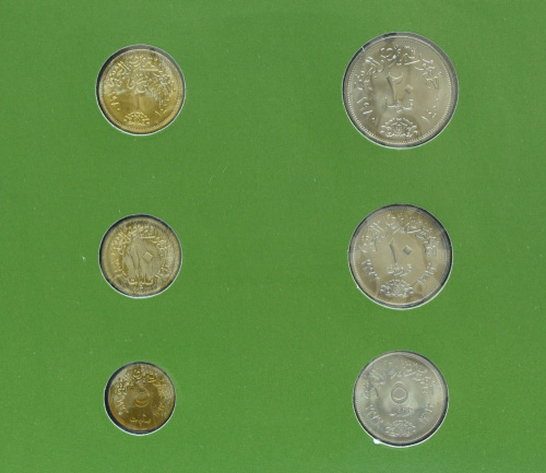 фото Египет Набор монет UNC 5, 10 миллем 2, 5, 10, 20 пиастр и 1 марка в сувенирной упаковке