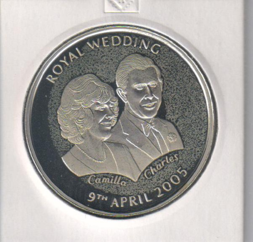 фото Остров Святой Елены 50 пенсов 2005 UNC