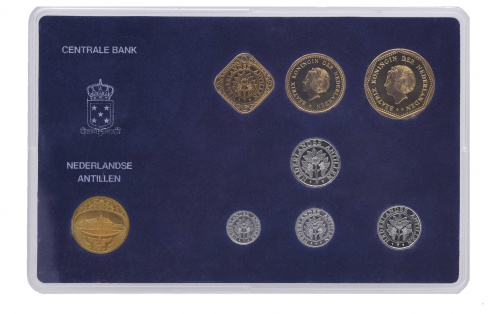 фото Нидерландские Антилы набор из 8 монет 1989 UNC 1, 5, 10, 25, 50 центов, 1, 2,5 гульдена плюс жетон