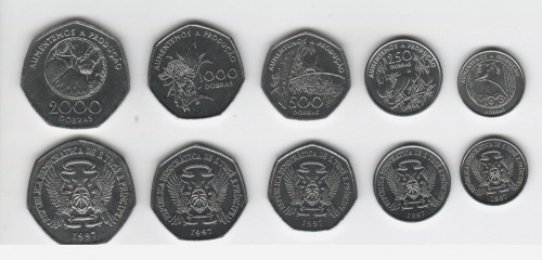 фото Сан-Томе и Принсипи набор из 5 монет 1997 UNC 100, 250, 500, 1000, 2000 добра