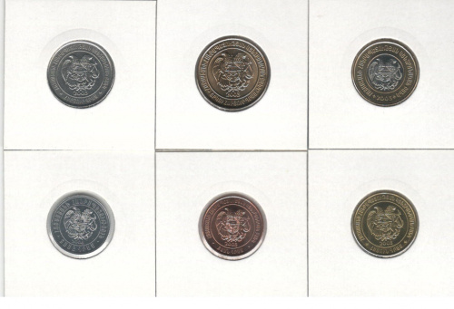 фото Армения набор из 6 монет 2003-2005 UNC 10, 20, 50, 100, 200, 500 драм