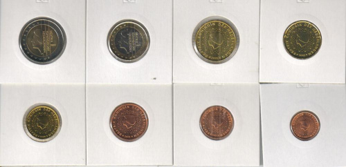фото Нидерланды набор из 8 монет евро 2000-2002 UNC 1, 2, 5, 10, 20, 50 евроцентов, 1, 2 евро